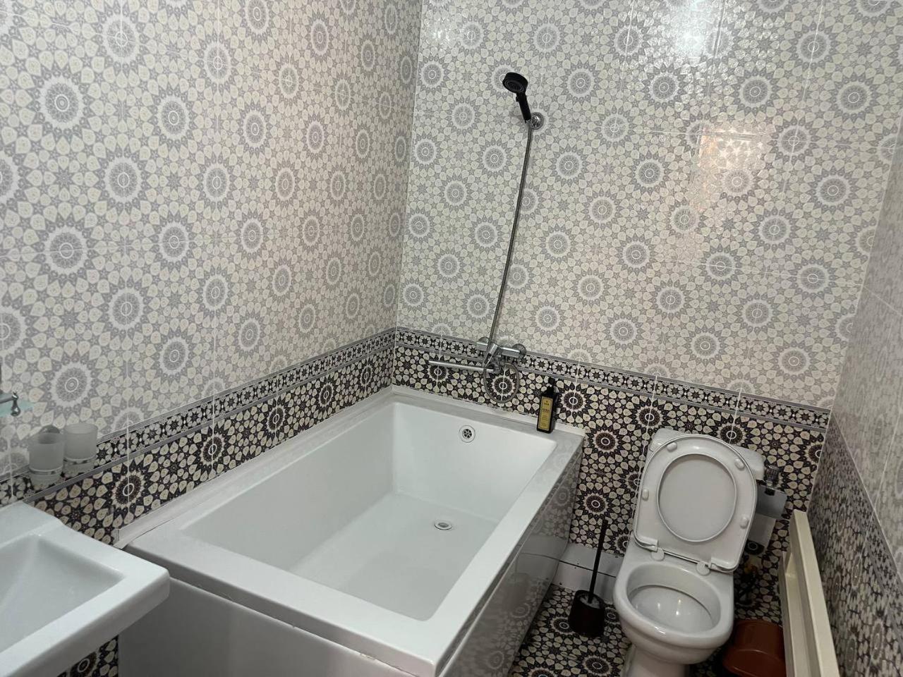 Tomaris Hotel นูกุส ภายนอก รูปภาพ